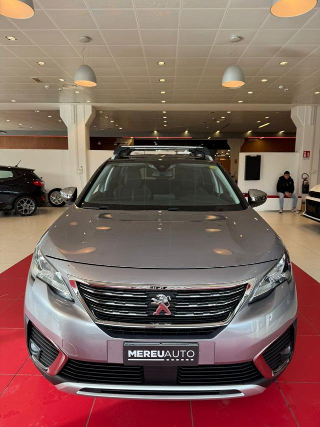 PEUGEOT 5008 BlueHDi 120 S&S EAT6 Crossway