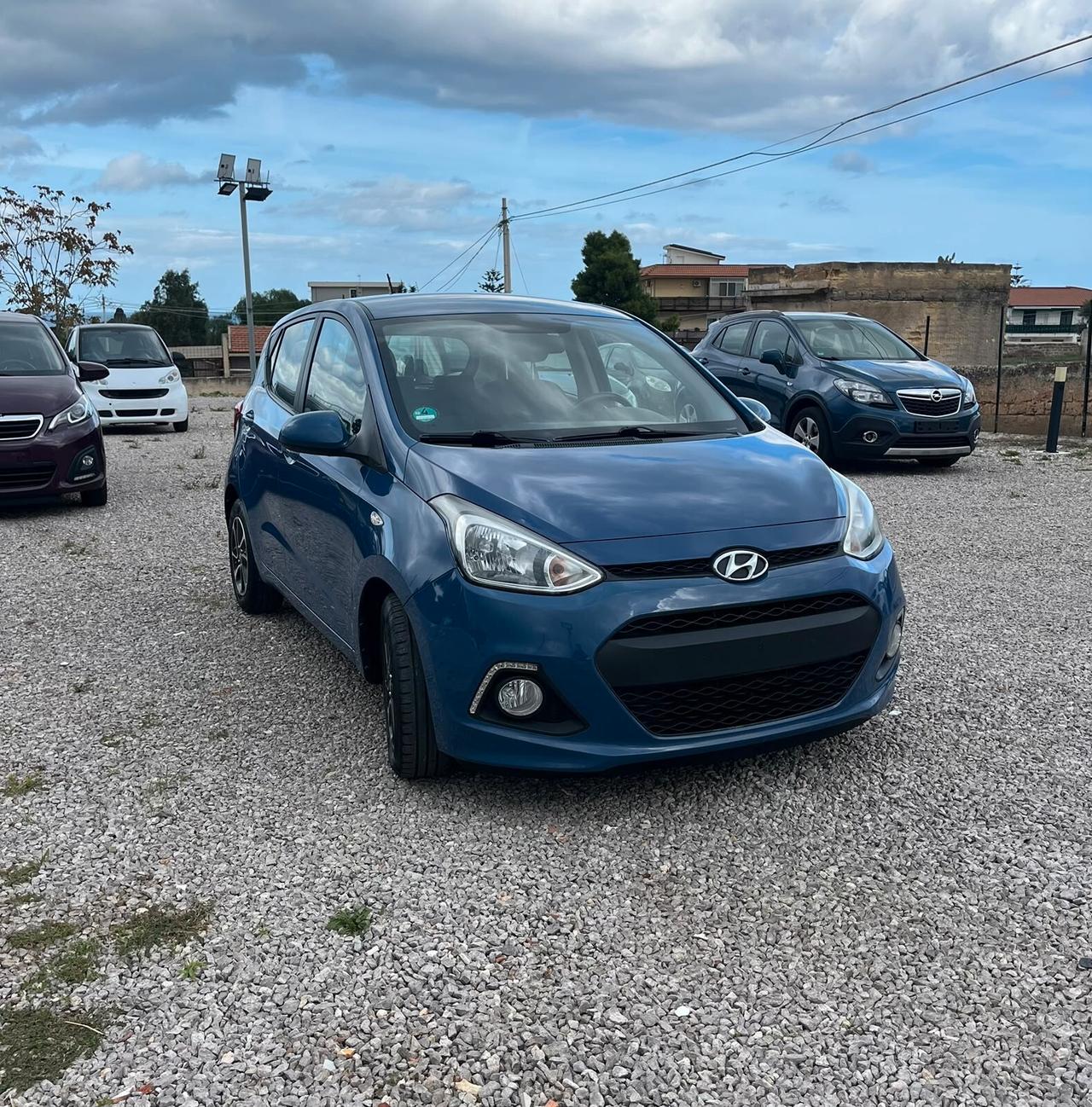Hyundai i10