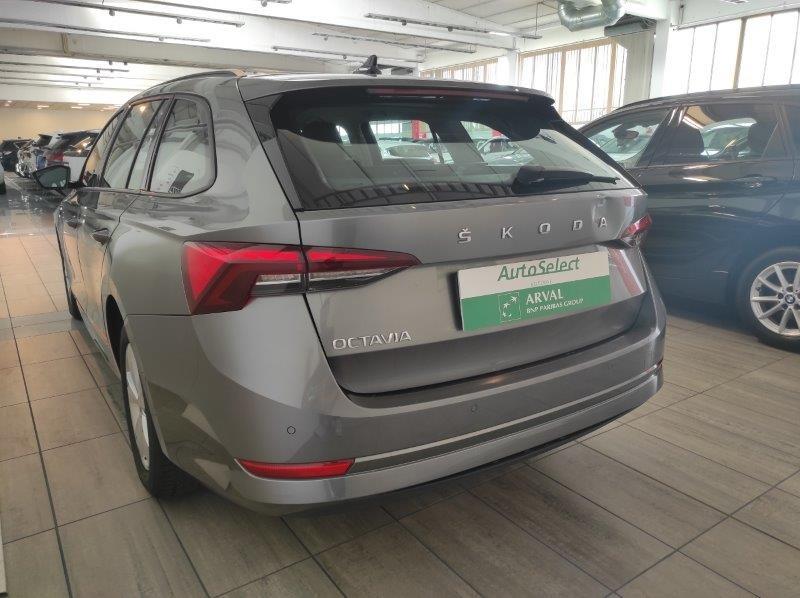 SKODA Octavia 4ª serie - Octavia 2.0 TDI EVO SCR DSG Wagon Executive