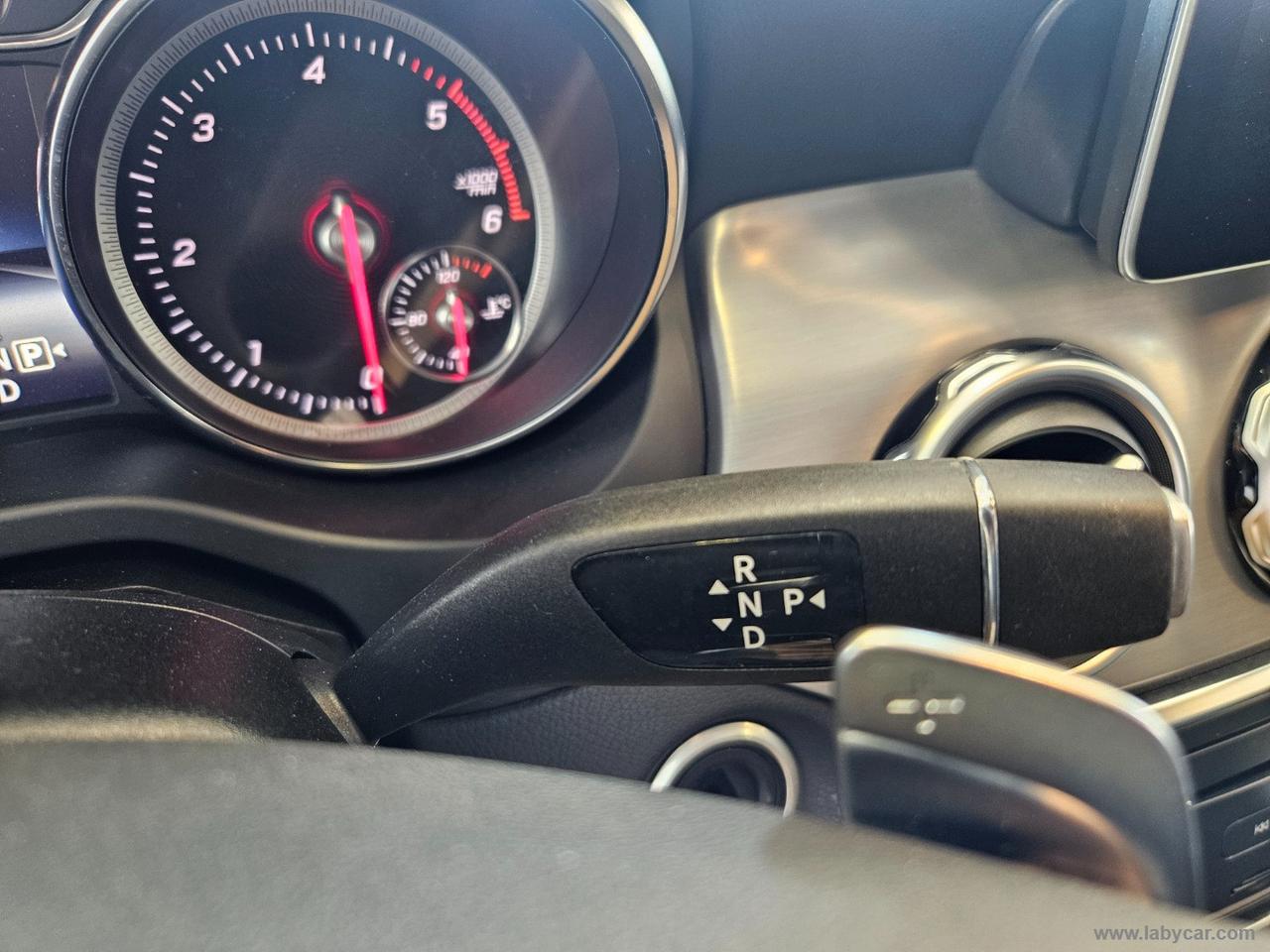 MERCEDES-BENZ GLA 200 d Automatic 4Matic Premium