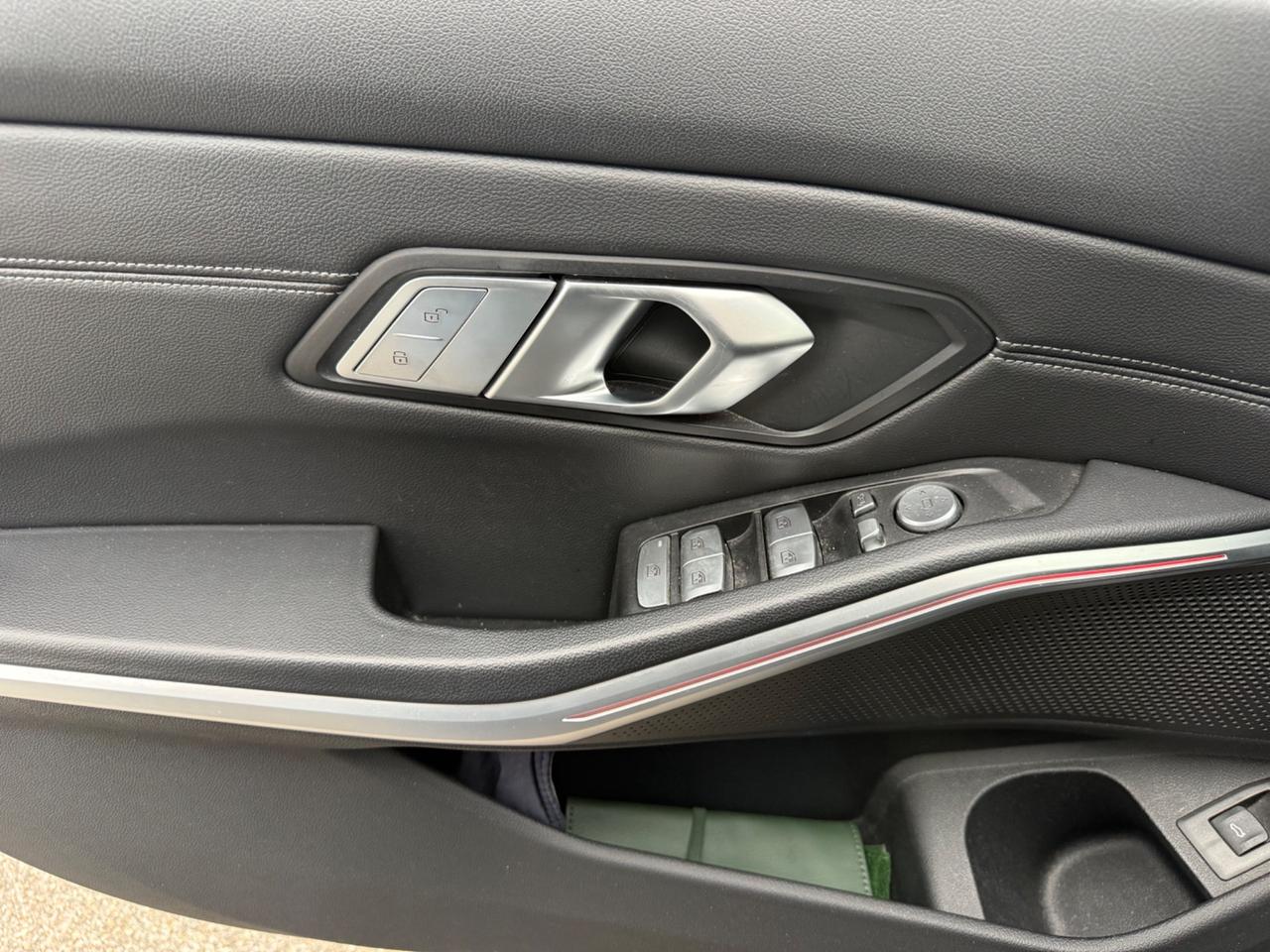 Bmw 318 d 150Cv Touring Automatic*Navi*Panorama*Full