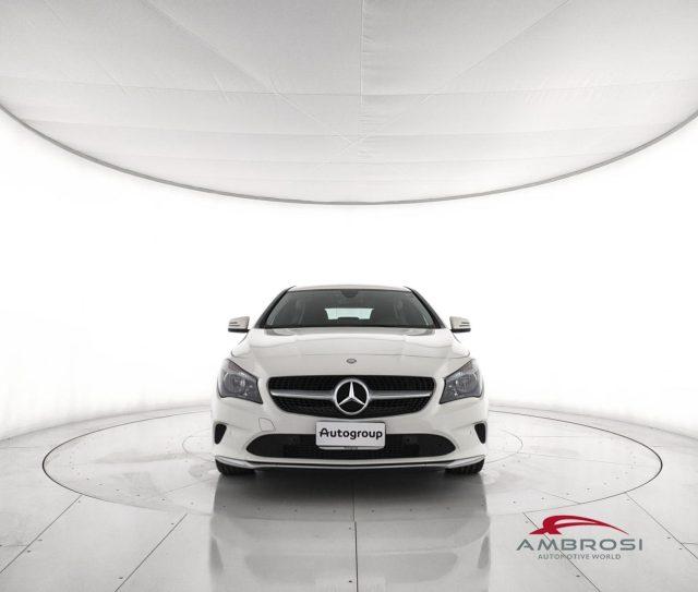 MERCEDES-BENZ CLA Shooting Brake  200 d Automatic Business