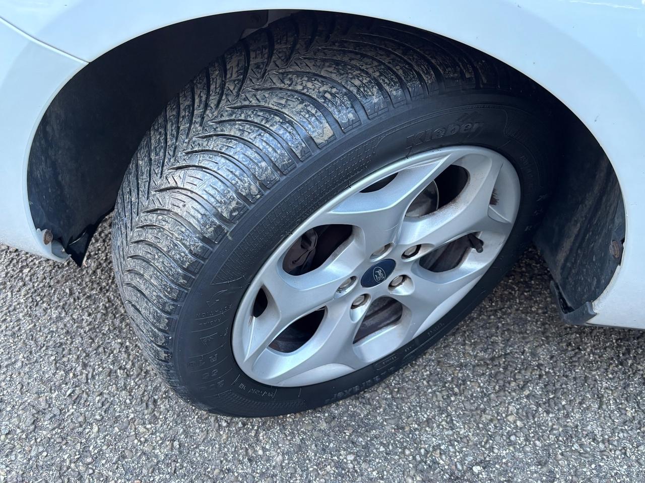 Ford Focus 1.6 TDCi 110Cv titanium