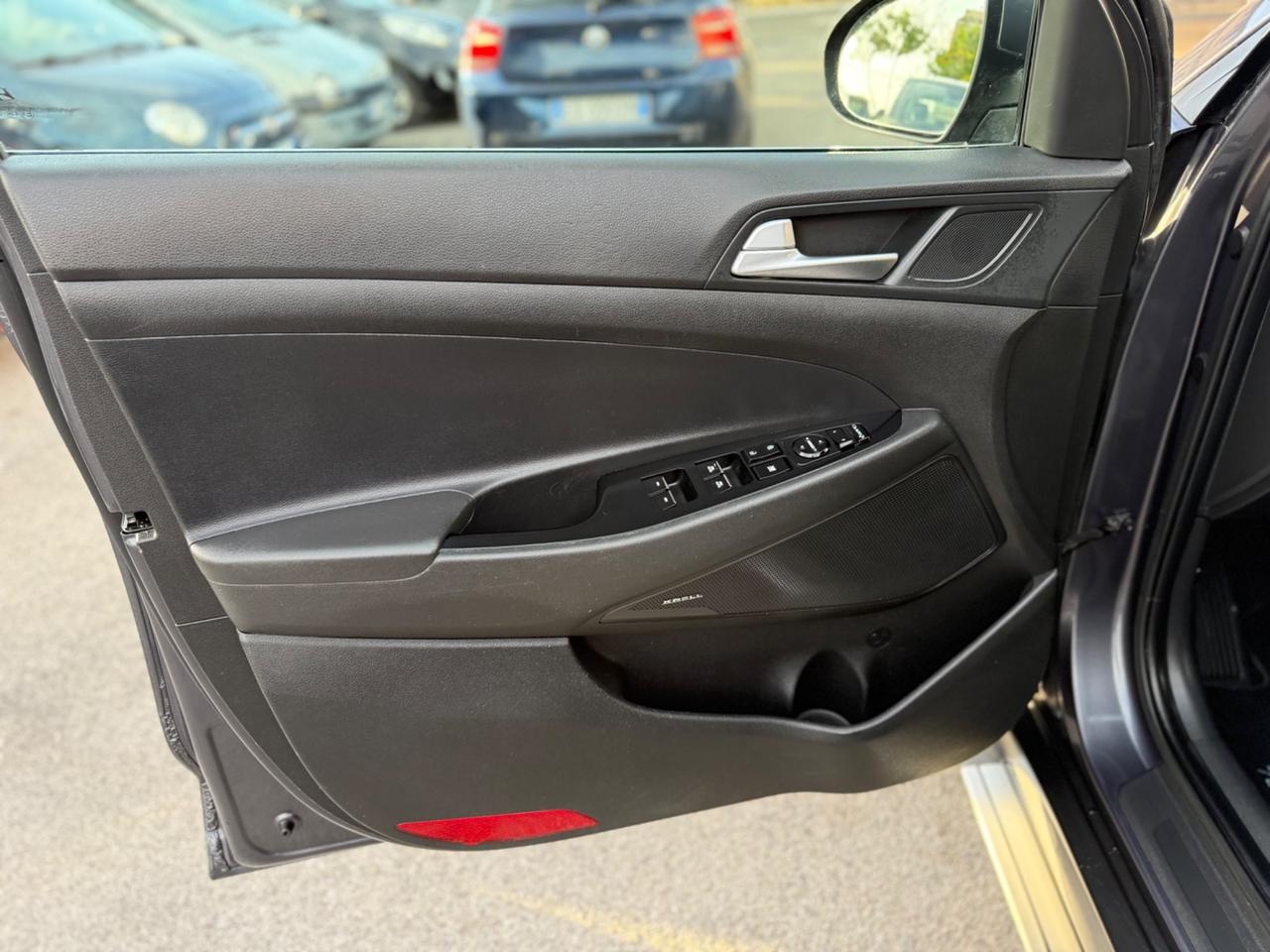 Hyundai Tucson 1.6 CRDi Exellence Pari al nuovo