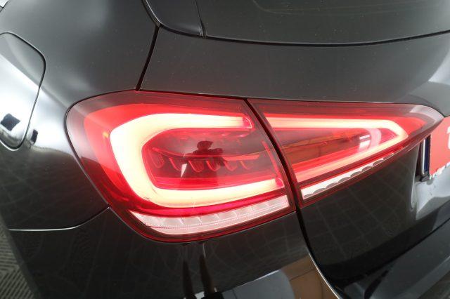 MERCEDES-BENZ A 180 A 180 Automatic Sport