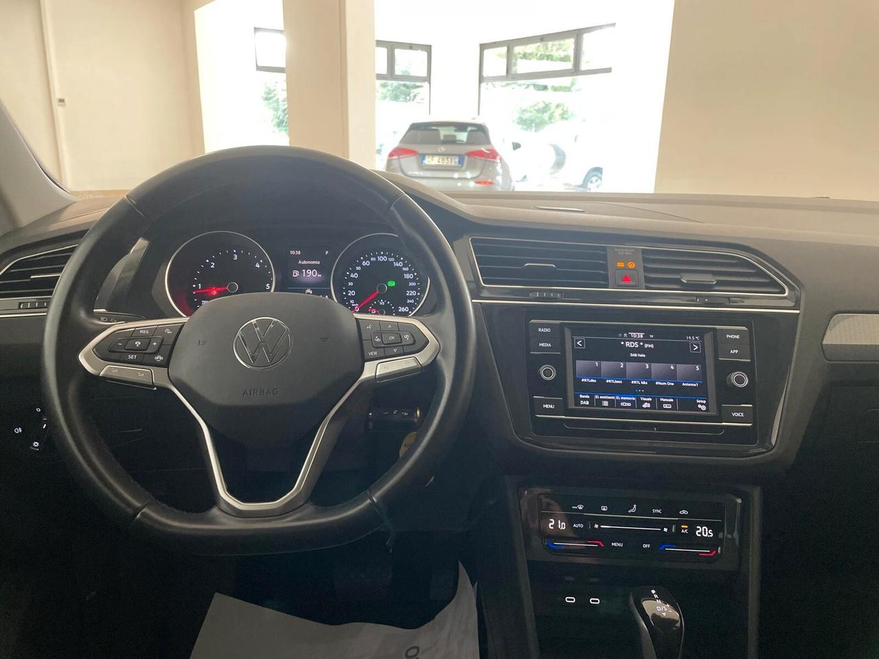 TIGUAN 2.0 TDI 150 CV DSG LIFE – 03/2024 – 84.180 KM CERTIFICATI – GARANZIA 12 MESI!