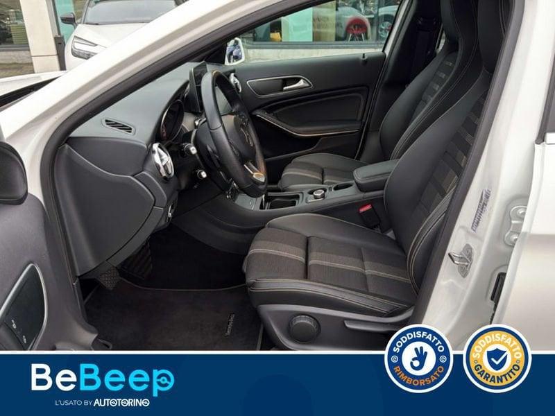 Mercedes-Benz GLA 200 SPORT AUTO