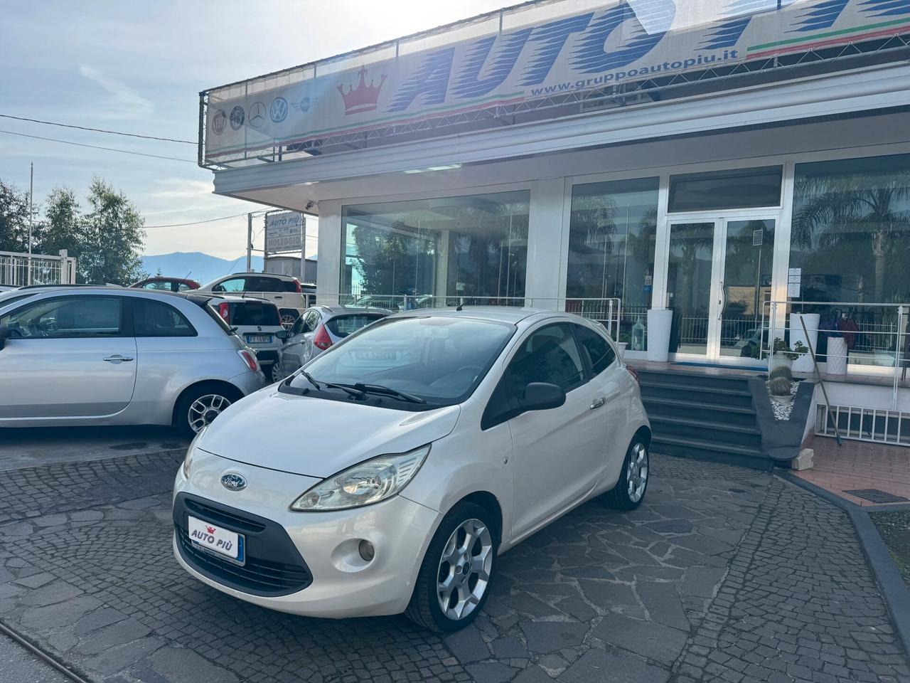 Ford Ka 1.2 8V 69CV Titanium operatori di settore