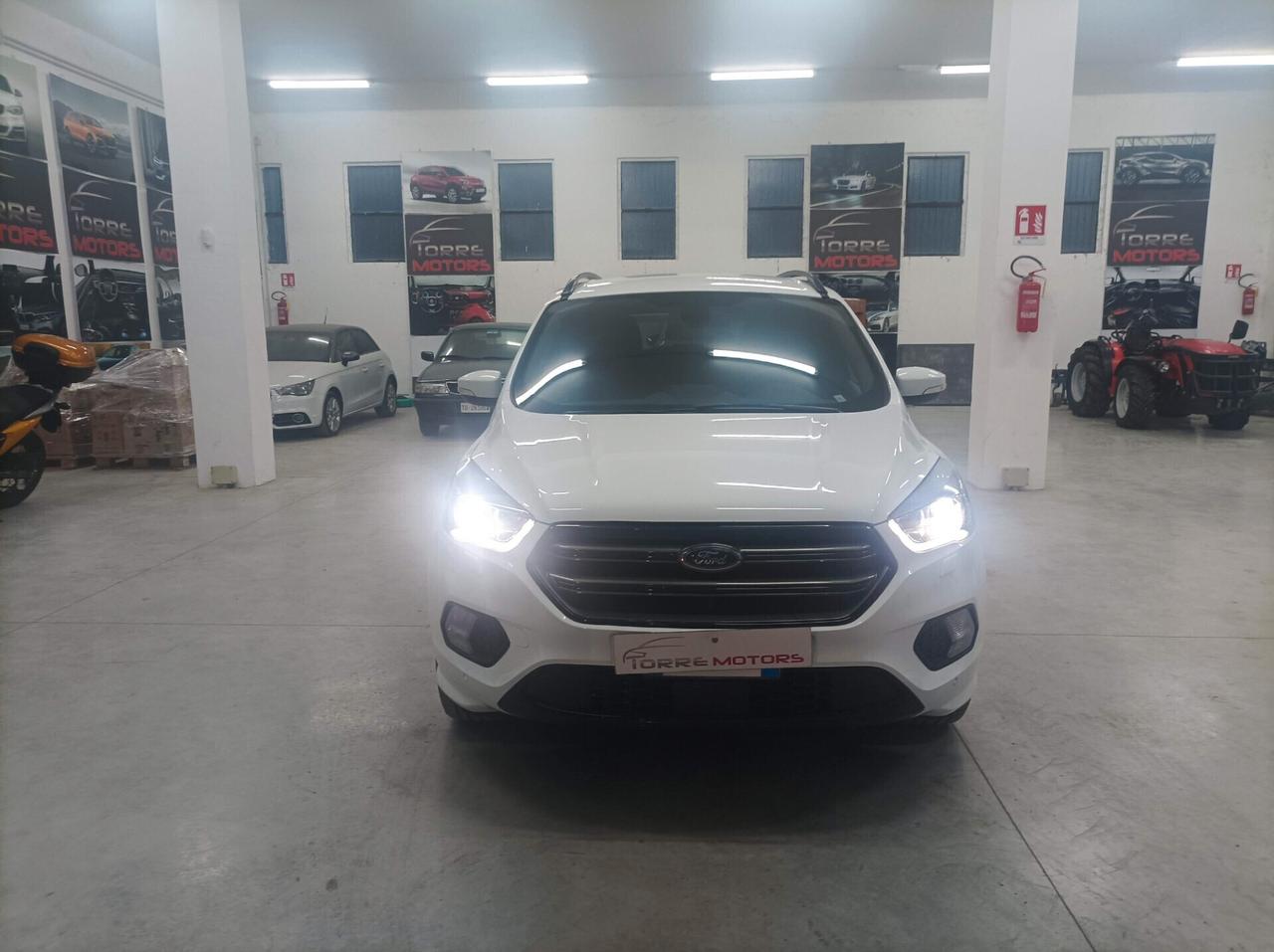 Ford Kuga 2.0 TDCI 150 CV S&S 4WD Powershift ST-Line