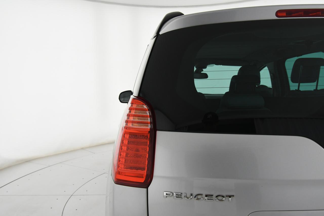 PEUGEOT 5008 2.0 hdi 16v Business 163cv auto PER COMMERCIANTI+HEAD-UP+PELLE