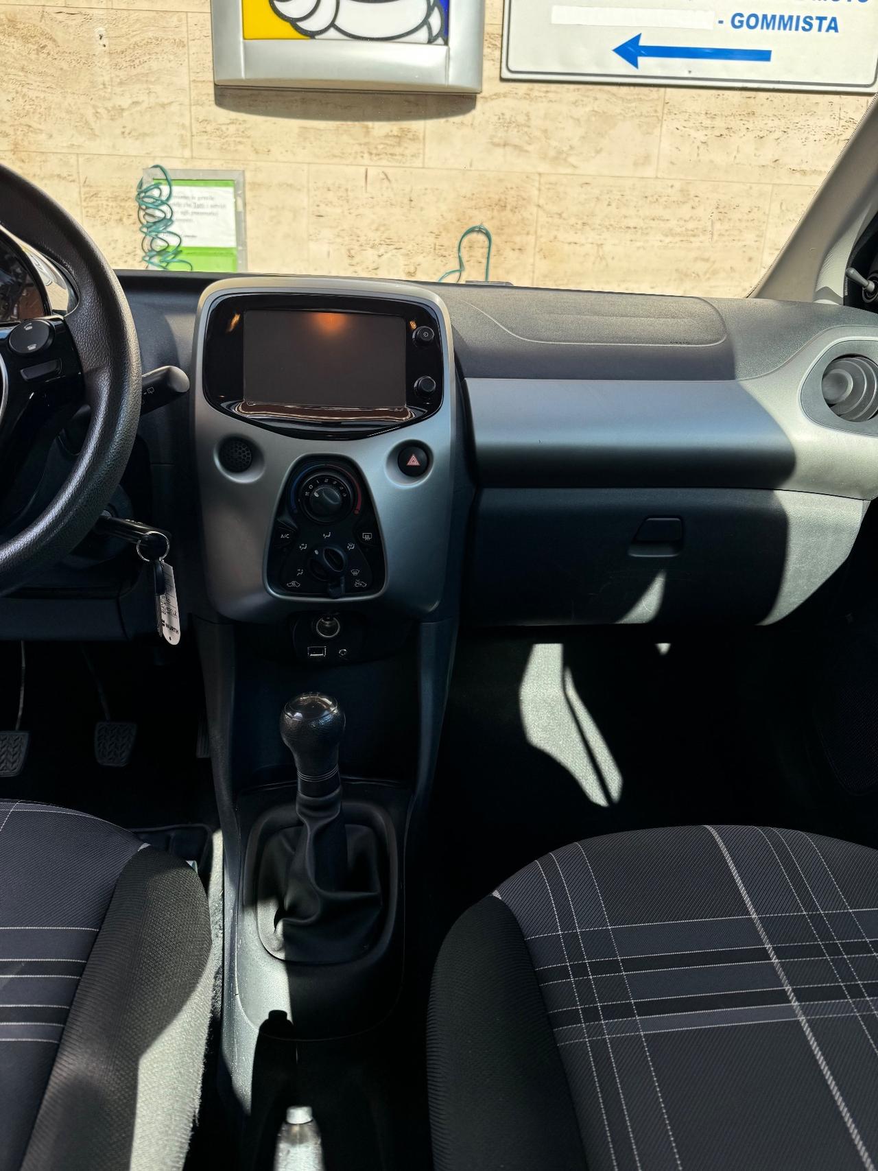 Peugeot 108 VTi 68 5 porte Active TOP!