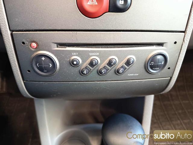 RENAULT Modus 1.2 16V Luxe Dynamique