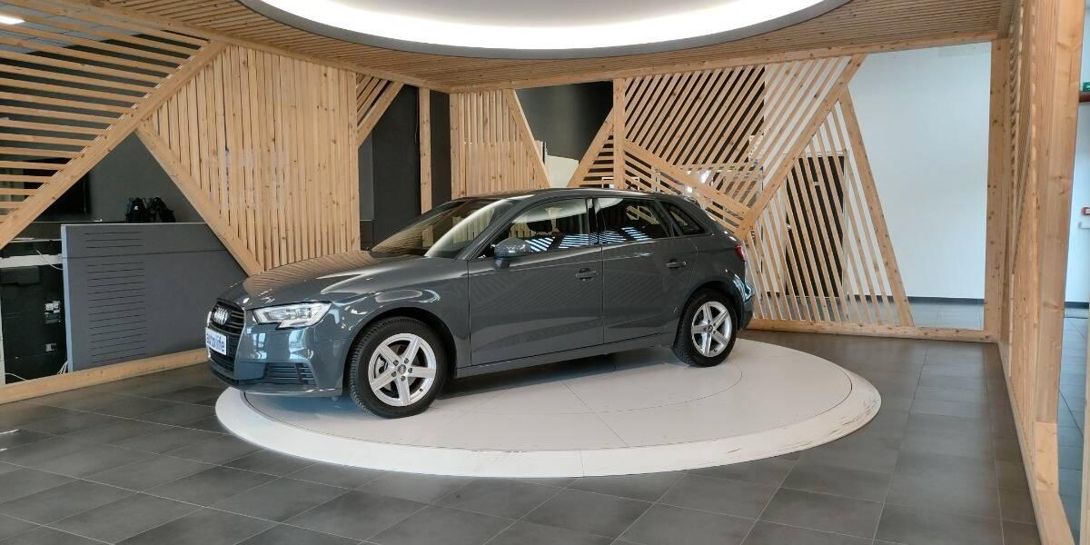 Audi A3 30 1.6 tdi Business 116cv s-tronic my19