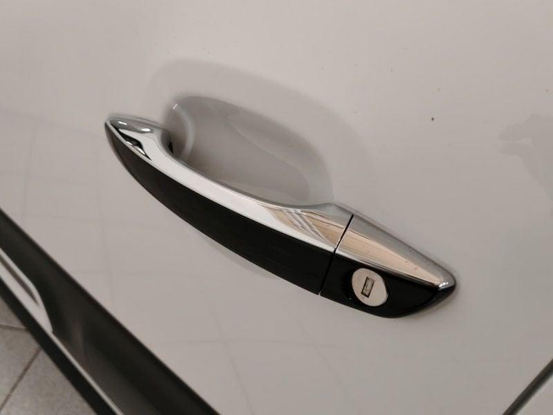 Citroën C3 C3 EAT6 82 Shine | IVA ESPOSTA