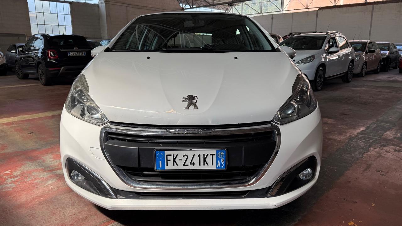 Peugeot 208 PureTech 82 5 porte Allure