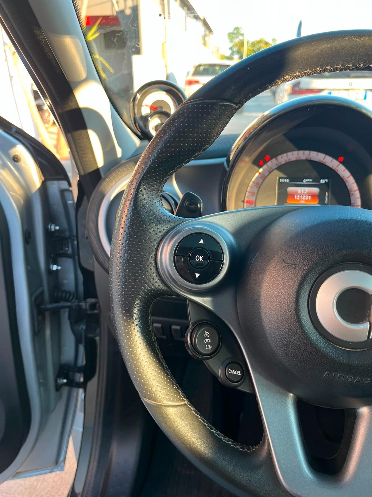 Smart ForFour 70 1.0 twinamic Superpassion