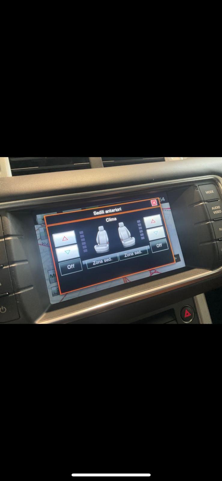 Land Rover Range Rover Evoque 5 Porte Range Rover Evoque 5p 2.2 td4 Pure Tech Pack 150cv auto 9m