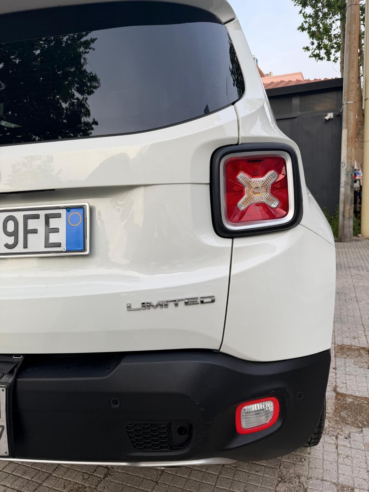 Jeep Renegade 1.6 Mjt 120 CV Limited solo 37000 km