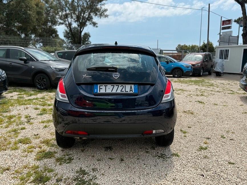 Lancia Ypsilon 1.2 69 CV 5 porte S&S Platinum