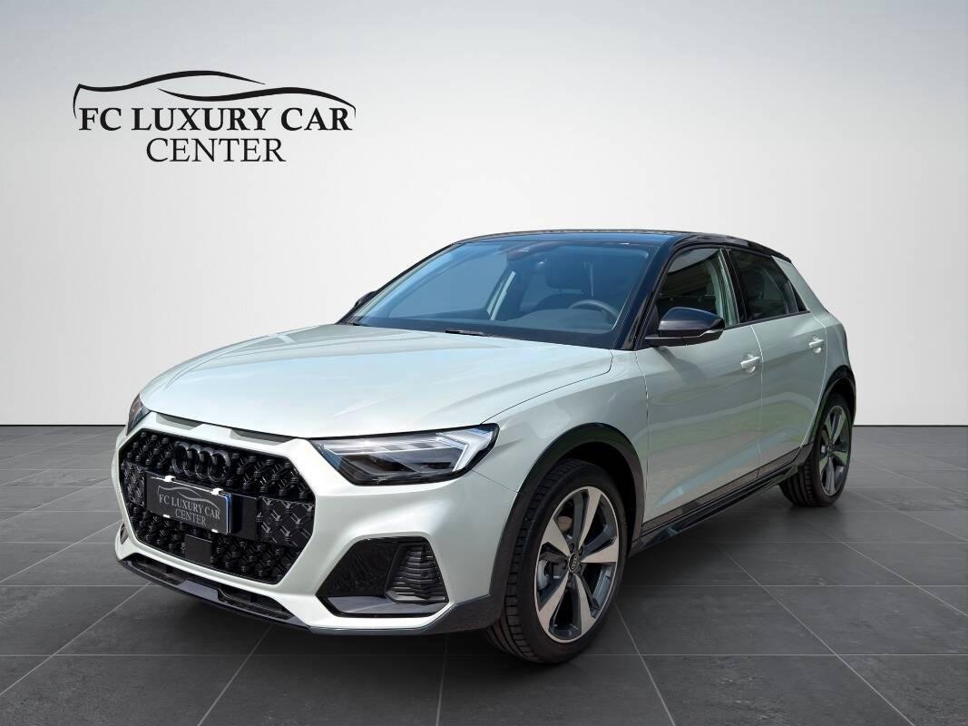 Audi A1 30 1.0 tfsi Identity Contrast 116cv s tronic