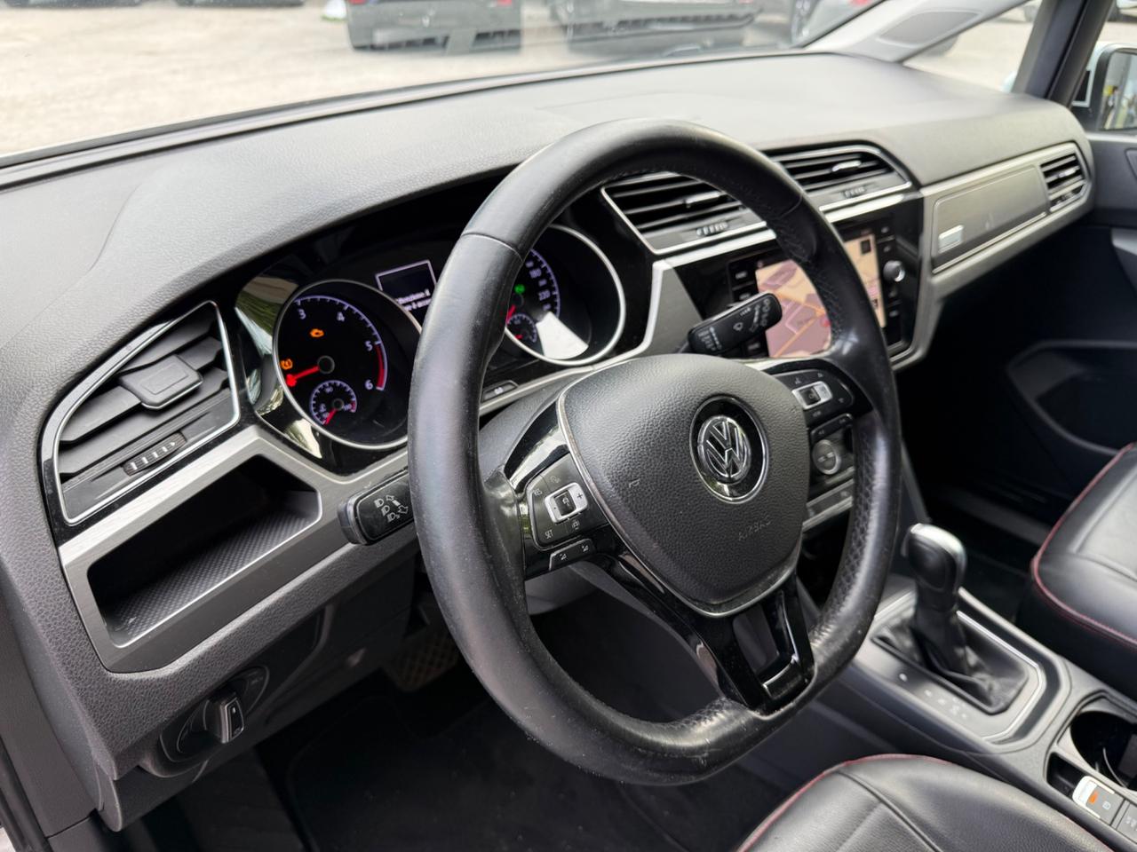 Volkswagen Touran 2.0 TDI 150 CV - 7 POSTI