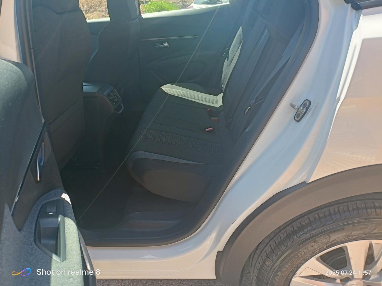Peugeot 3008 BlueHDi 130 S&S Active Business