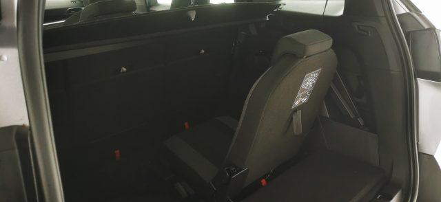 PEUGEOT 5008 BlueHDi 130 S&S EAT8 Active Business