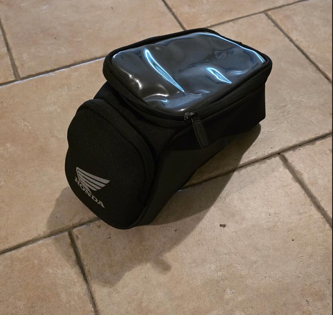 Honda Hornet 750 full optional