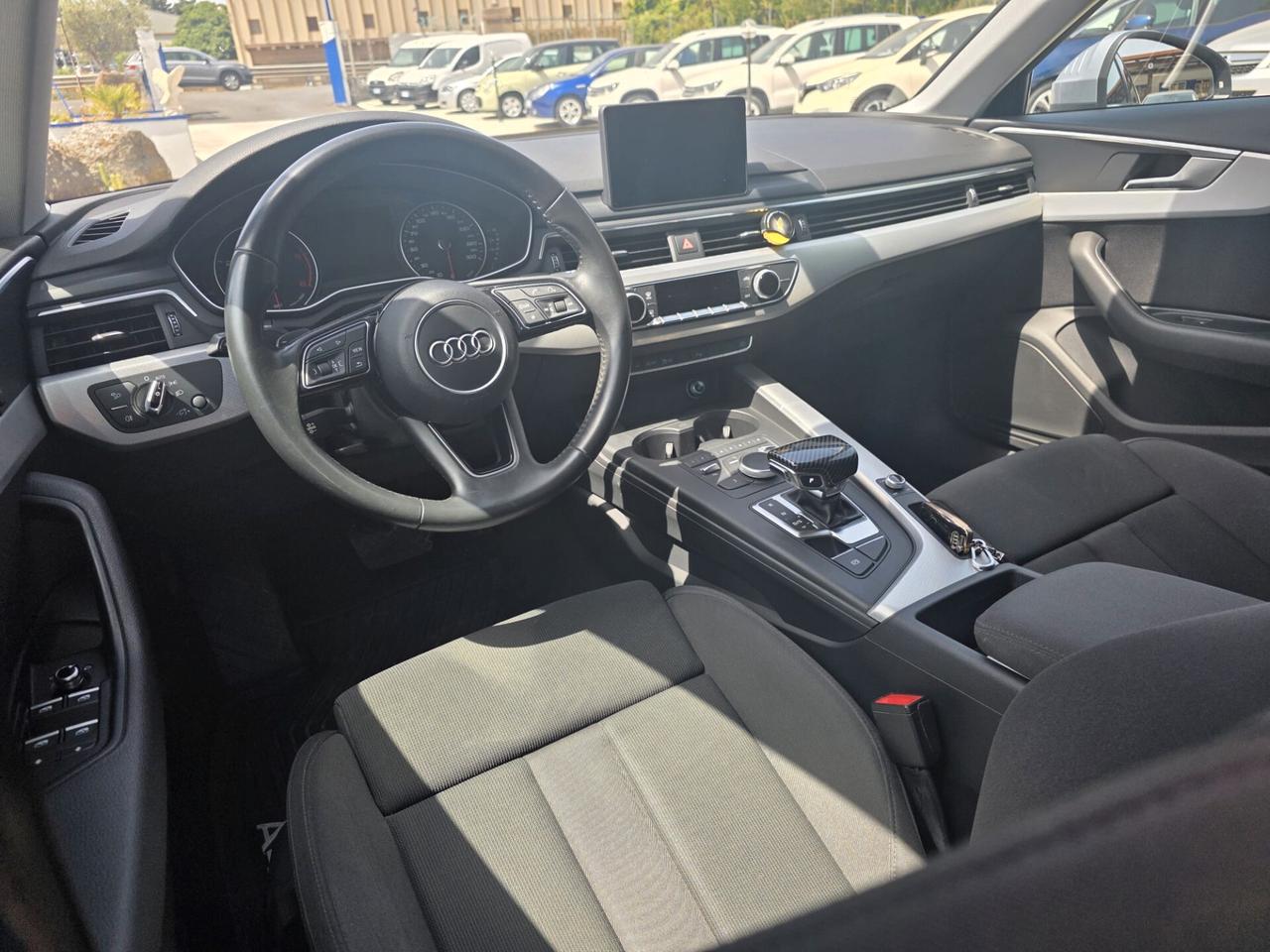 Audi A4 2.0 TDI 150 CV ultra S tronic