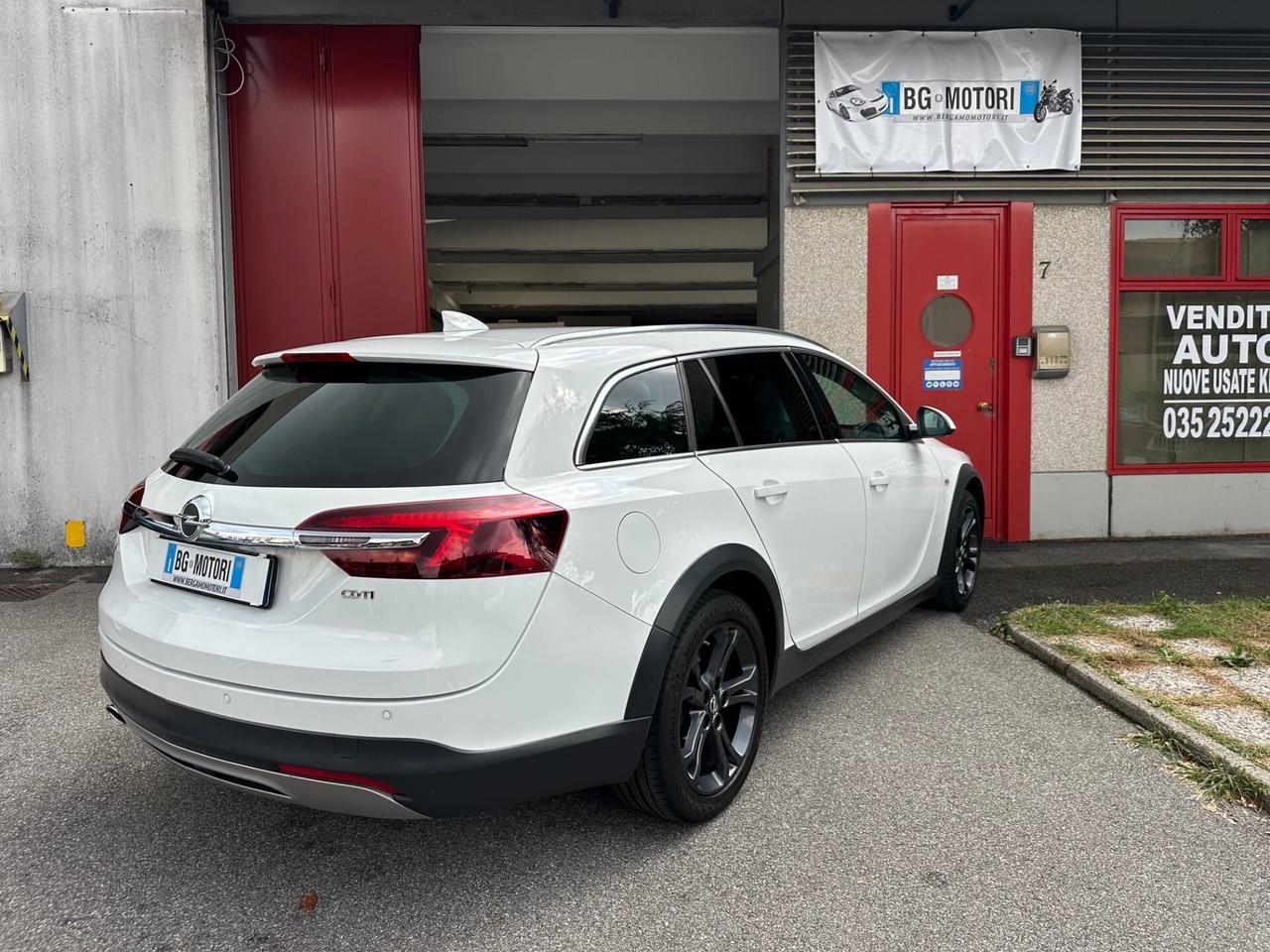 Opel Insignia Sports Tourer 1.6 cdti ecotec Innovation