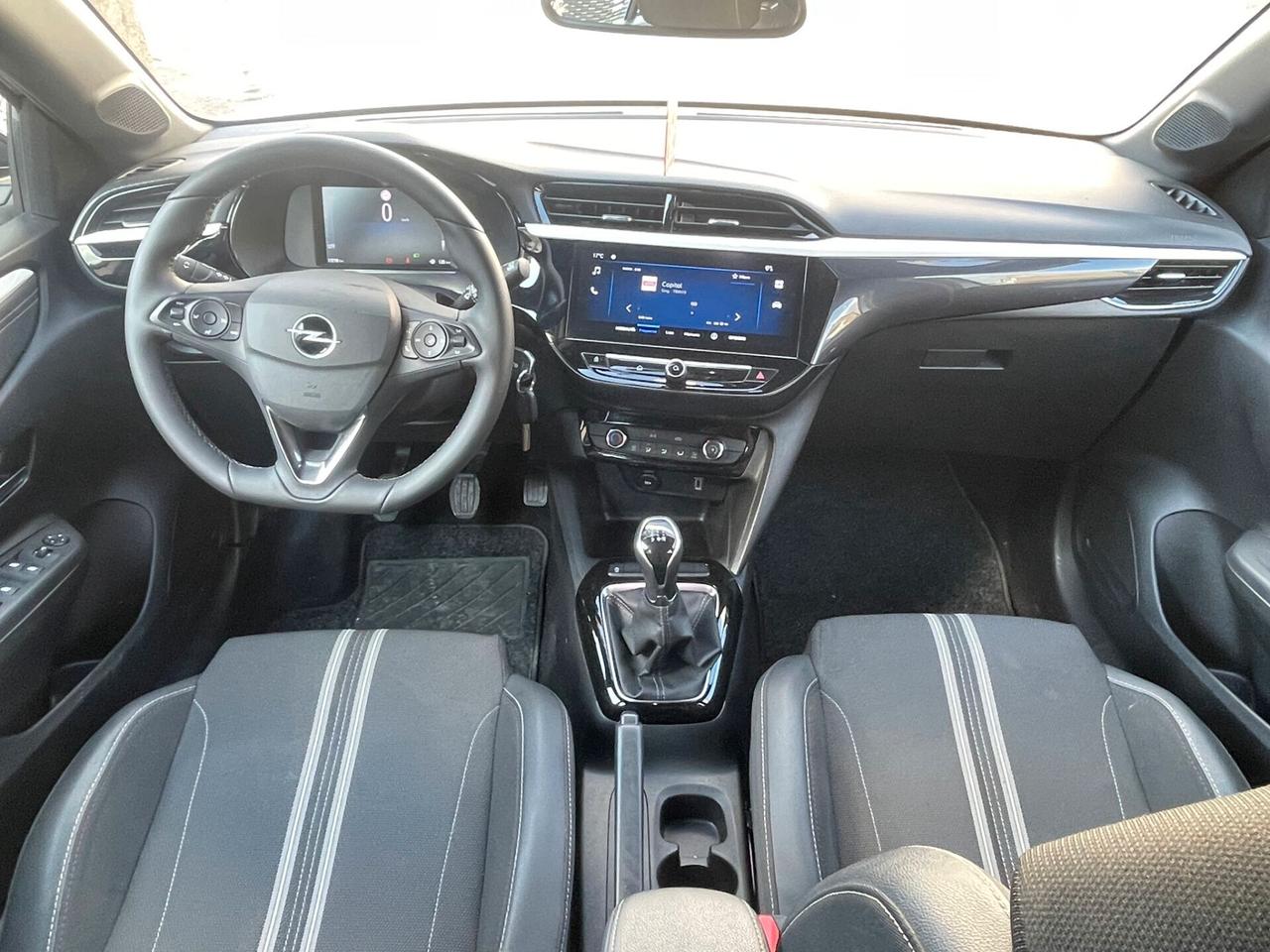 Opel Corsa 1.2 GS LINE 2024