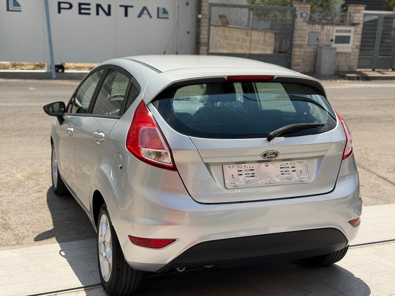 Ford Fiesta 1.5 TDCi 75CV 5 porte Business-2015