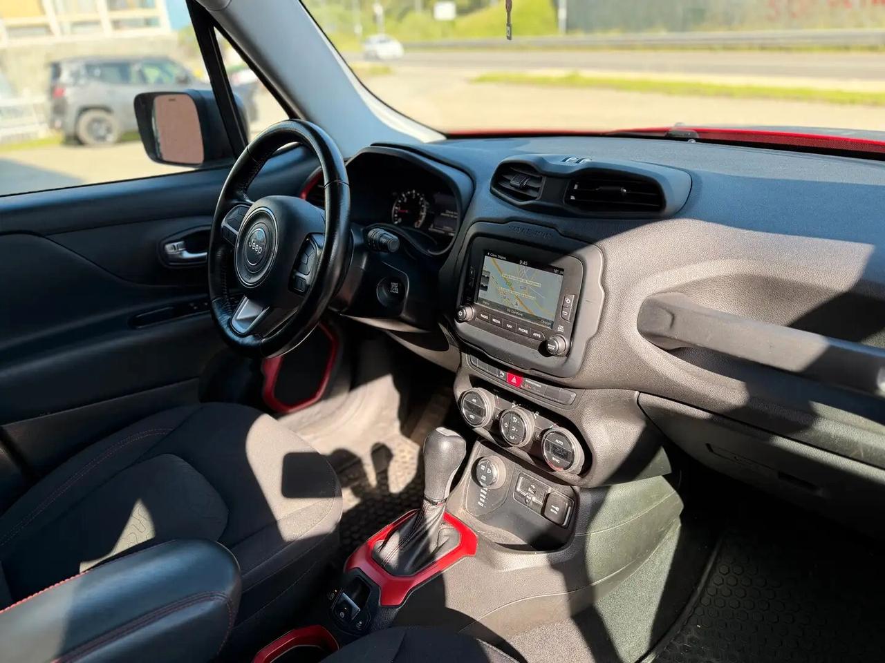 Jeep Renegade 2.0 Mjt 170CV 4WD Active Drive Low Trailhawk