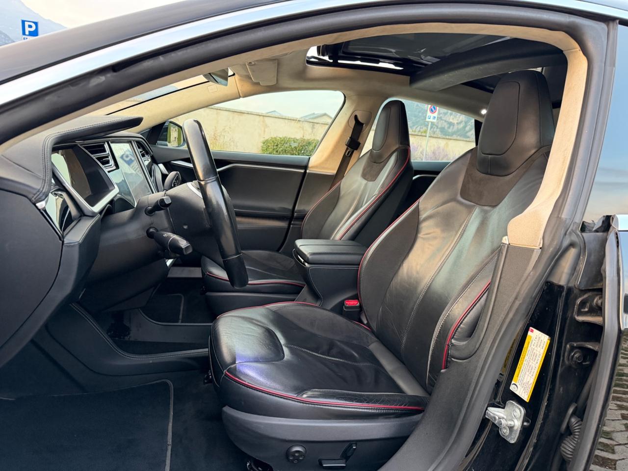 Tesla Model S P85 ,,RICARICA SC01 GRATIS A VITA”