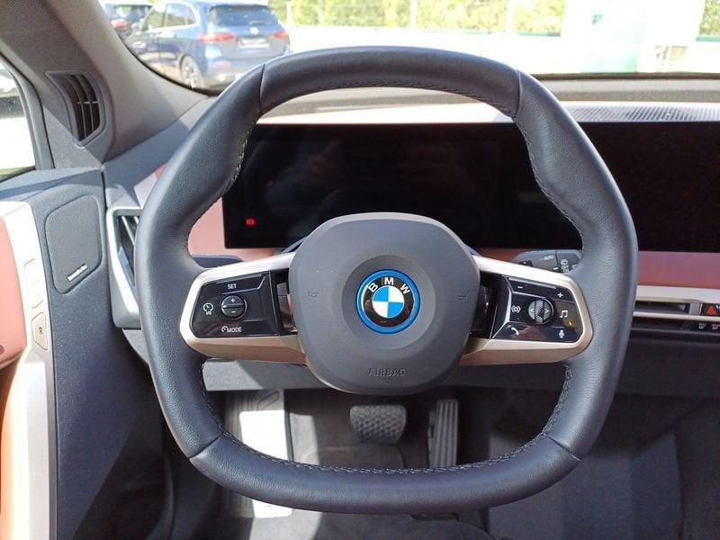 BMW iX BMW i XDRIVE50