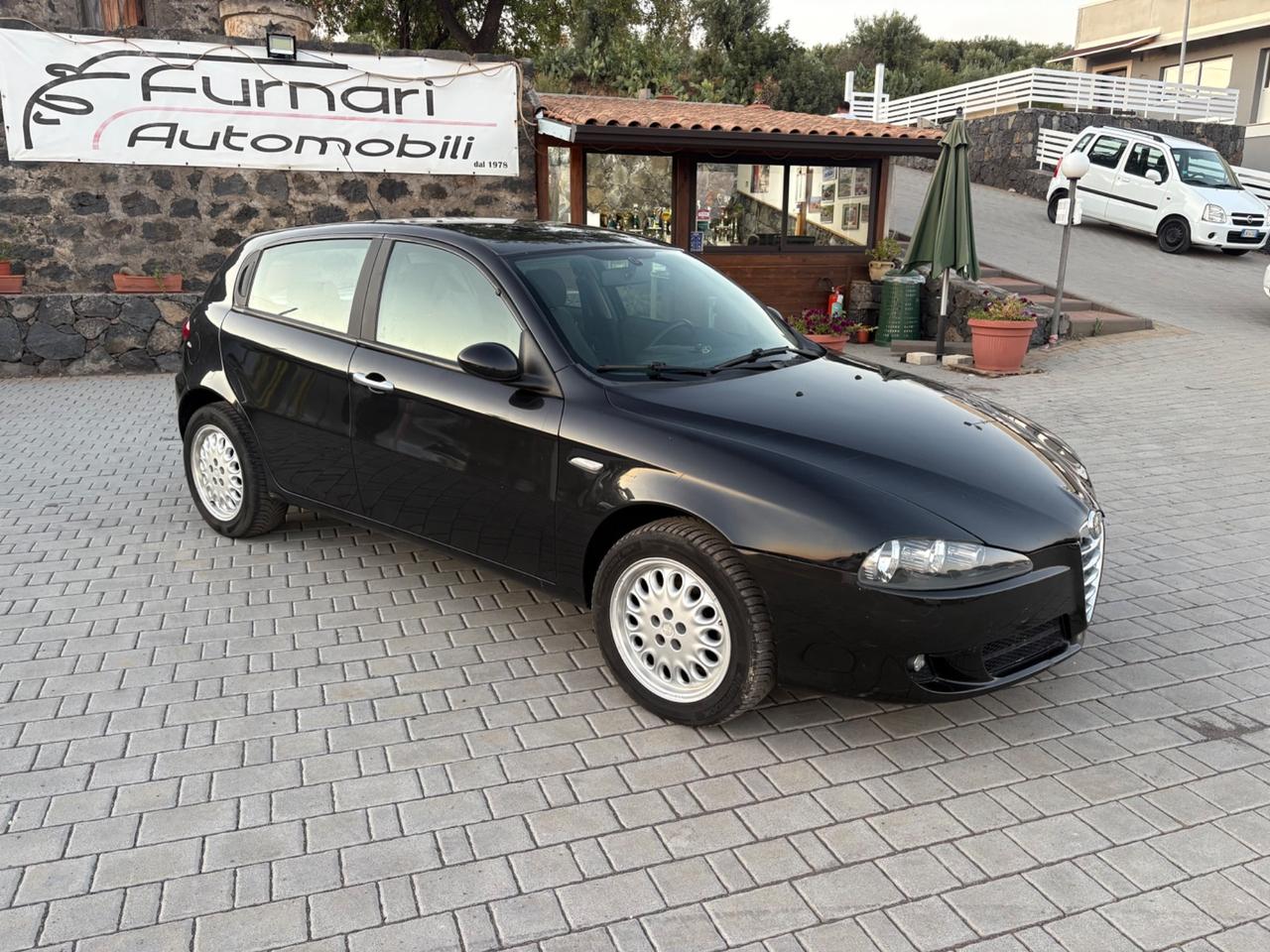 Alfa Romeo 147 1.9 JTD (120) 5 porte Progression
