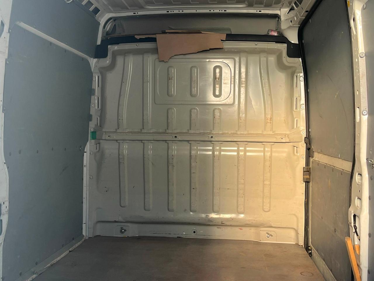 PEUGEOT Boxer (3ª serie) Boxer 330 2.2 BlueHDi...