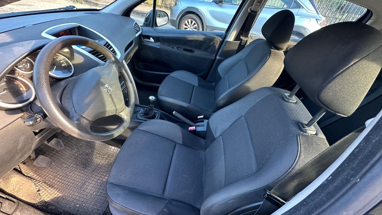Peugeot 207 1.4 HDi 70CV 5p. Energie