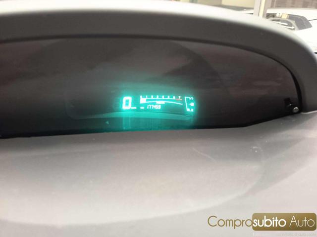 TOYOTA Yaris 1.0 5 porte