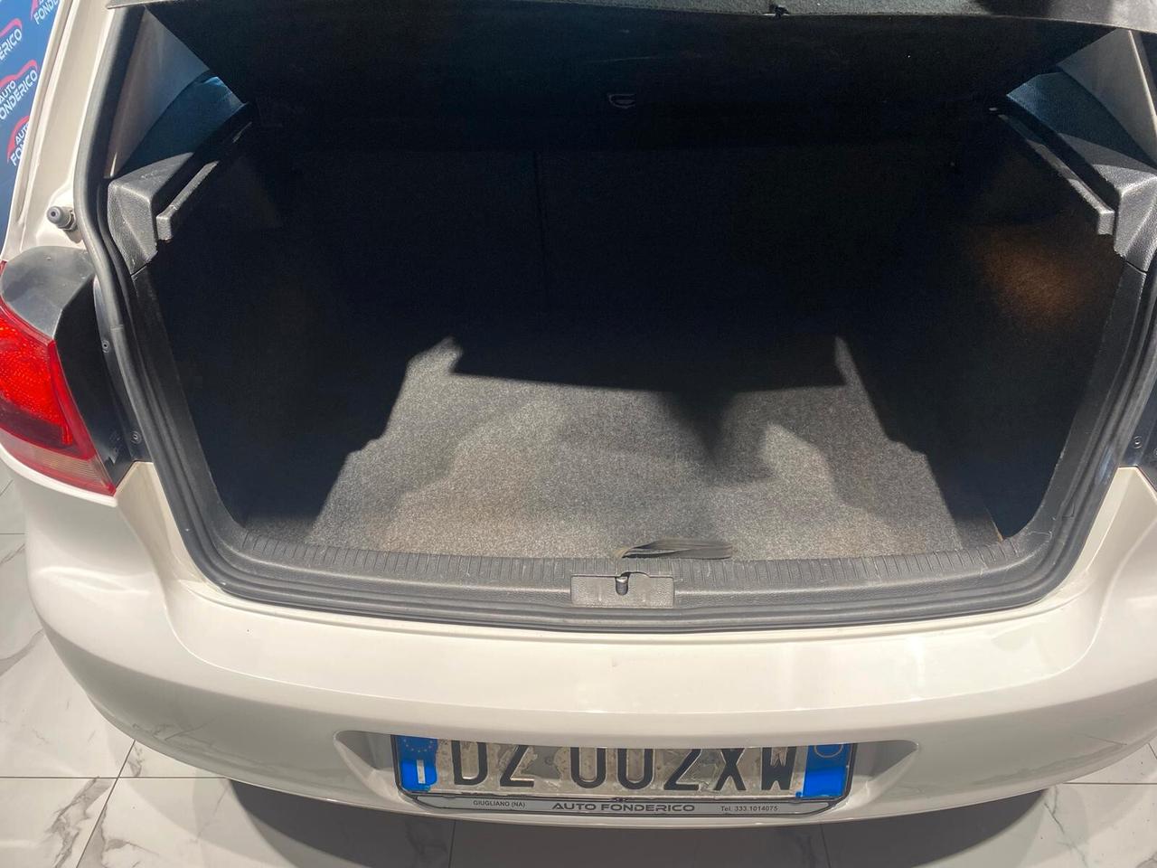 Volkswagen Golf 1.6 TDI - 2010