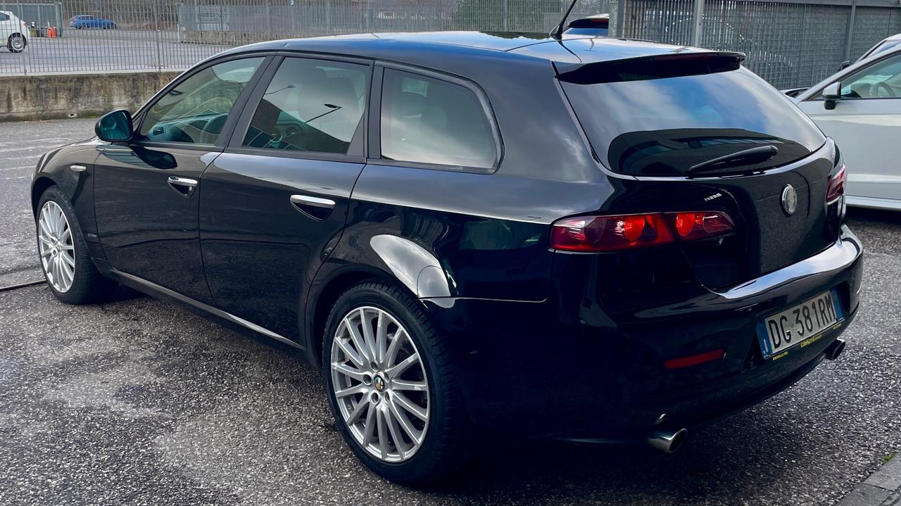 ALFA ROMEO 159 SPORTWAGON 2.4 JTDM EXCLUSIVE Q-TRONIC 200CV - PELLE, IMPIANTO BOSE