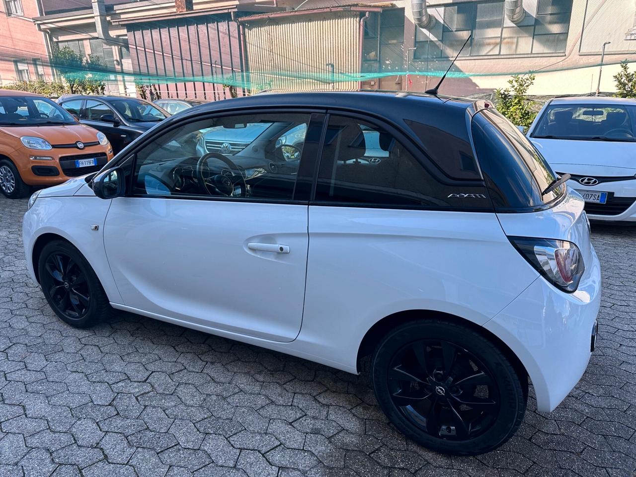 Opel Adam 1.2 70 CV