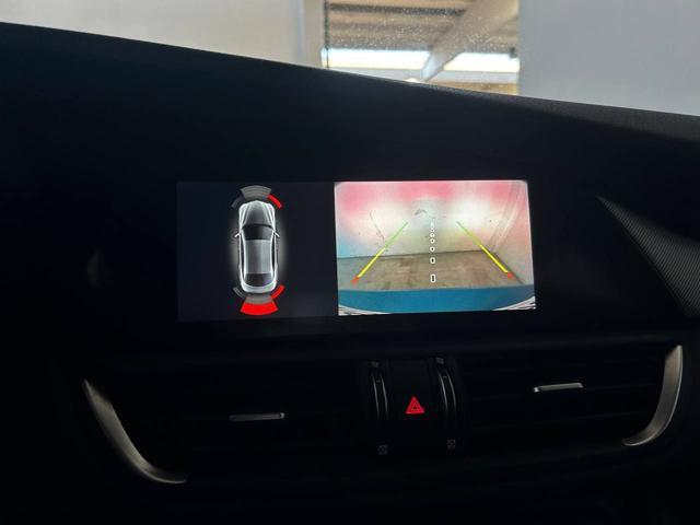 ALFA ROMEO Giulia 2.0 Turbo 280 CV AT8 AWD Q4 Sprint