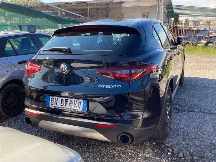 Alfa Romeo Stelvio 2.2 Turbodiesel 190 CV AT8 Q4 Super Business