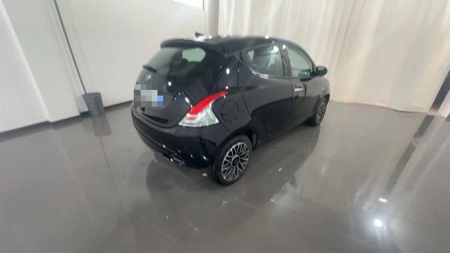 LANCIA Ypsilon 1.0 FireFly 5P S&S Hybrid Platino