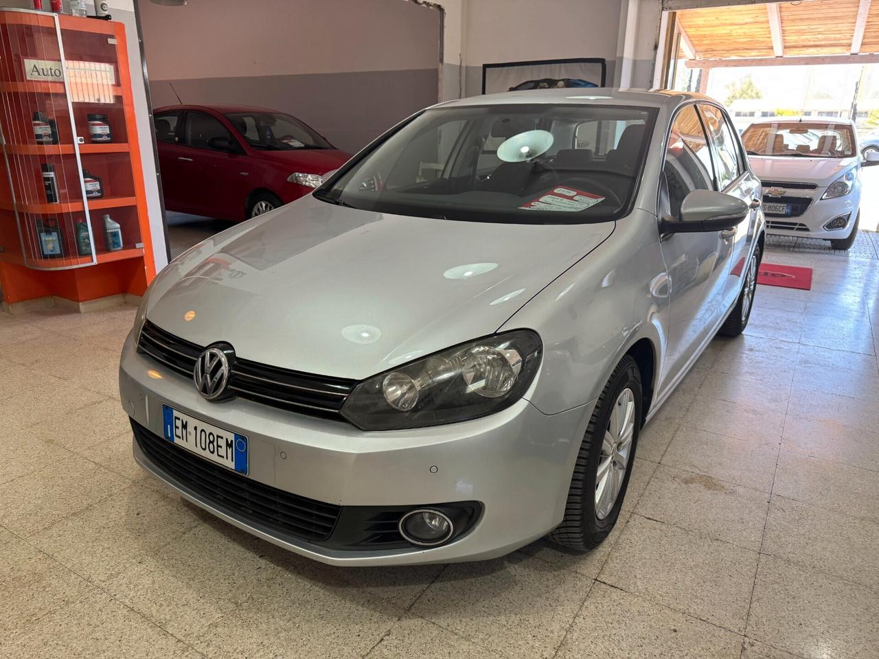 Volkswagen Golf 1.2 TSI 5p. Comfortline 105 cv OK NEOPATENTATI