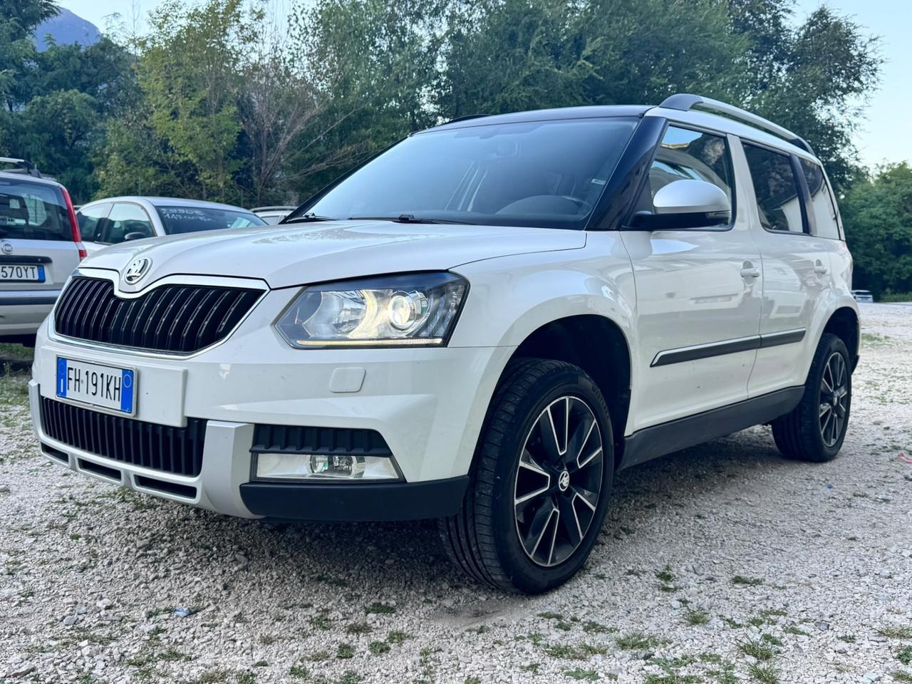 Skoda Yeti 2.0 TDI SCR 110 CV 4x4 Style Plus NEOPATENTATI