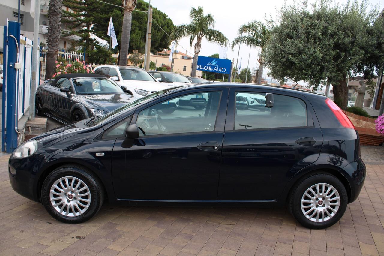 Fiat Punto 1.3 MJT II S&S 95 CV 5 porte Street