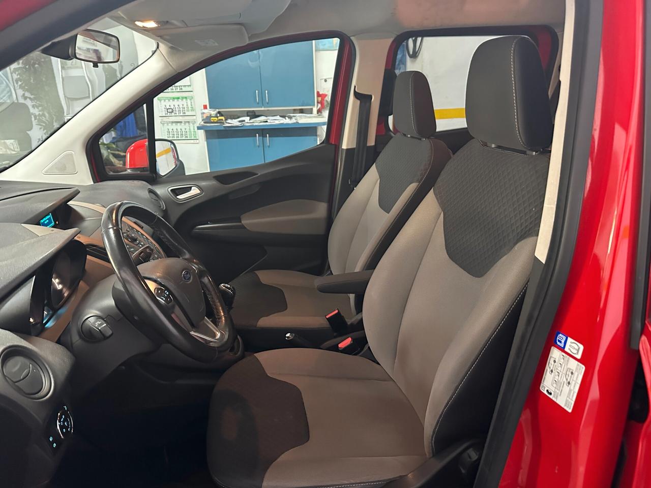 Ford Tourneo Courier Tourneo Courier 1.5 TDCI 95 CV Plus