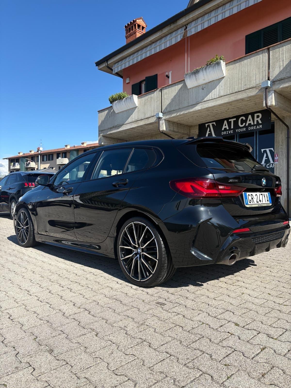 Bmw 135 M 135i xDrive Colorvision Edition